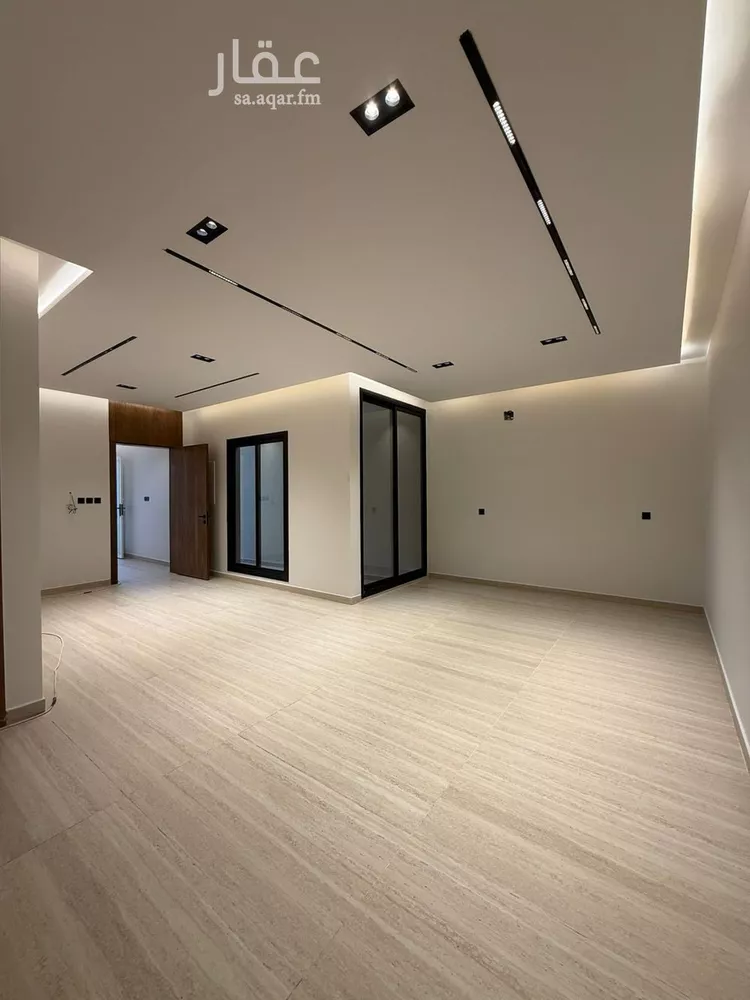 دور للبيع في شارع إبراهيم الهاشمي, حي عكاظ, مدينة الرياض, منطقة الرياض صورة 2