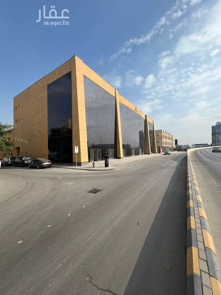 محل للإيجار في شارع التخصصي, حي العليا, مدينة الرياض, منطقة الرياض صورة 2