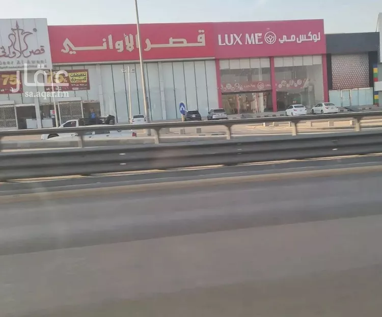 مكتب تجاري للإيجار في شارع طريق ديراب, حي نمار, مدينة الرياض, منطقة الرياض صورة 2