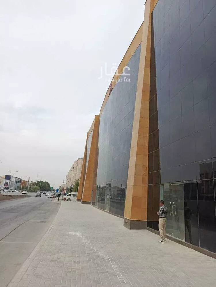 محل للإيجار في شارع التخصصي, حي العليا, مدينة الرياض, منطقة الرياض