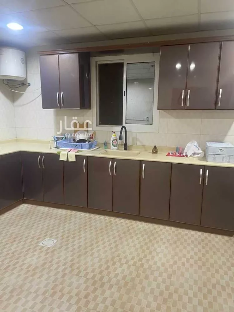 شقة للبيع في شارع جابر بن أسامة ، حي ميناء الملك فهد الصناعي ، الجبيل ، الجبيل