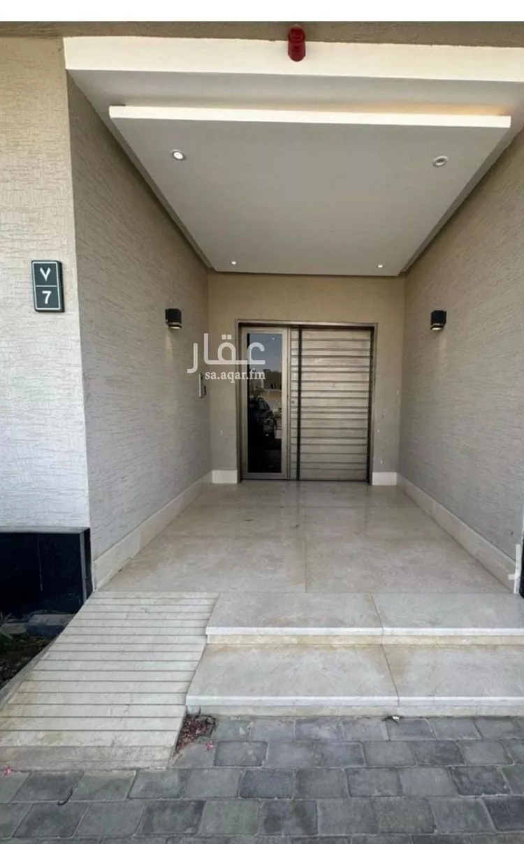 عمارة للبيع في شارع القريات, حي الندى, مدينة الرياض, منطقة الرياض صورة 4