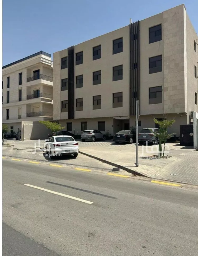 عمارة للبيع في شارع القريات, حي الندى, مدينة الرياض, منطقة الرياض صورة 5