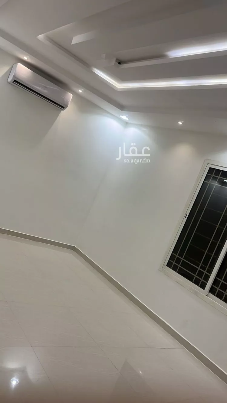 فيلا للإيجار في شارع أحمد بن محمد القريمي, حي العارض, مدينة الرياض, منطقة الرياض صورة 4