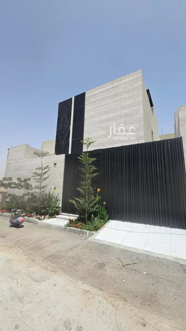فيلا للبيع في شارع محمد المعافري, حي العارض, مدينة الرياض, منطقة الرياض