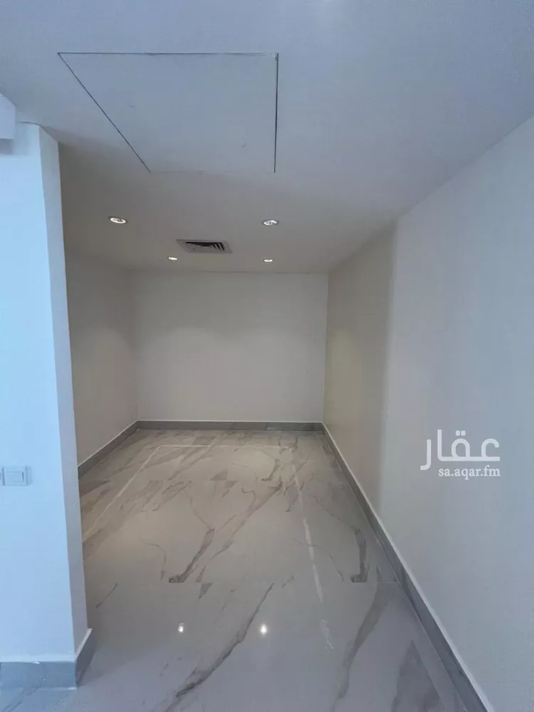 فيلا للإيجار في شارع رقم 189, حي الياسمين, مدينة الرياض, منطقة الرياض صورة 2