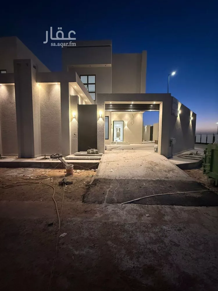 فيلا للبيع في شارع داود بن شبل المقرئ, حي الوهلان, مدينة عنيزة, منطقة القصيم صورة 3