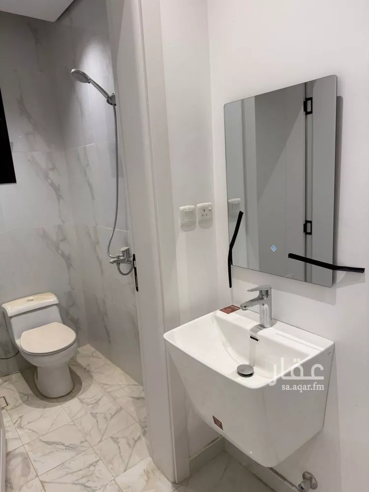 دور للبيع في شارع أحمد محمد علي, حي الرمال, مدينة الرياض, منطقة الرياض صورة 3