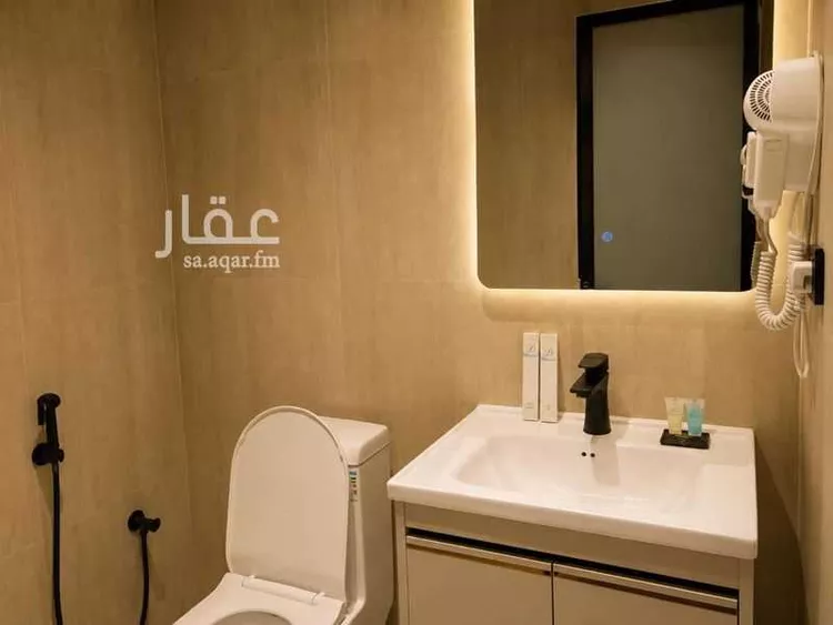 شقة للإيجار في شارع بقيق, حي الحمراء, مدينة الخبر, المنطقة الشرقية 6