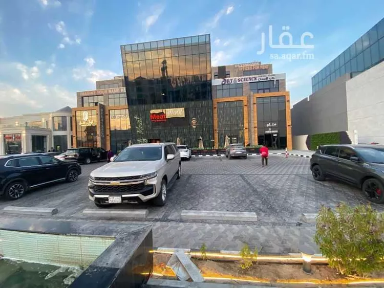 محل للإيجار في شارع 2 اليرموك, حي الكورنيش, مدينة الخبر, المنطقة الشرقية صورة 3