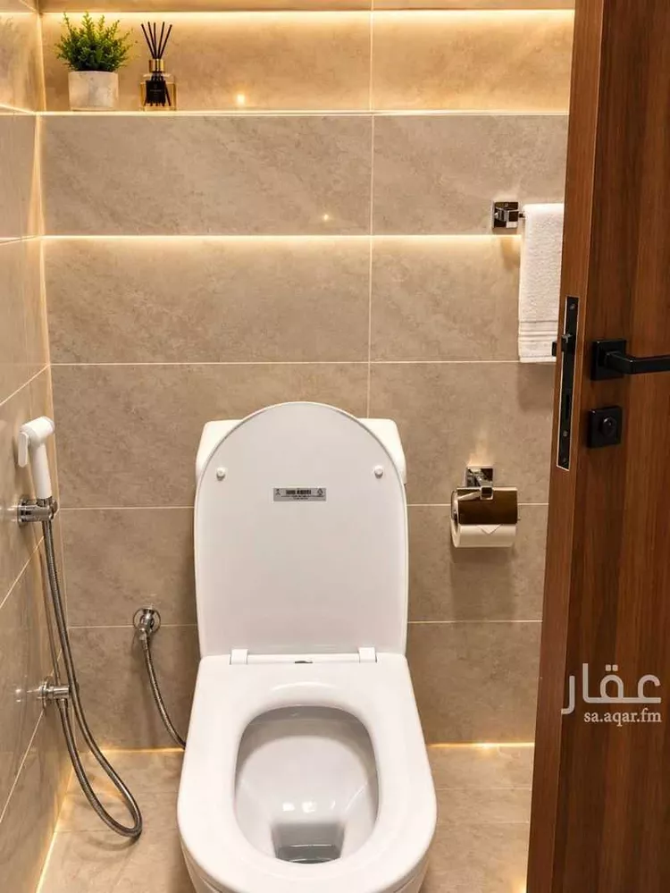 شقة للإيجار في شارع بقيق, حي الحمراء, مدينة الخبر, المنطقة الشرقية 15