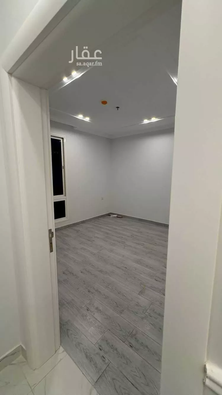 شقة للإيجار في شارع 12ا, حي الحمراء, مدينة الخبر, المنطقة الشرقية صورة 3