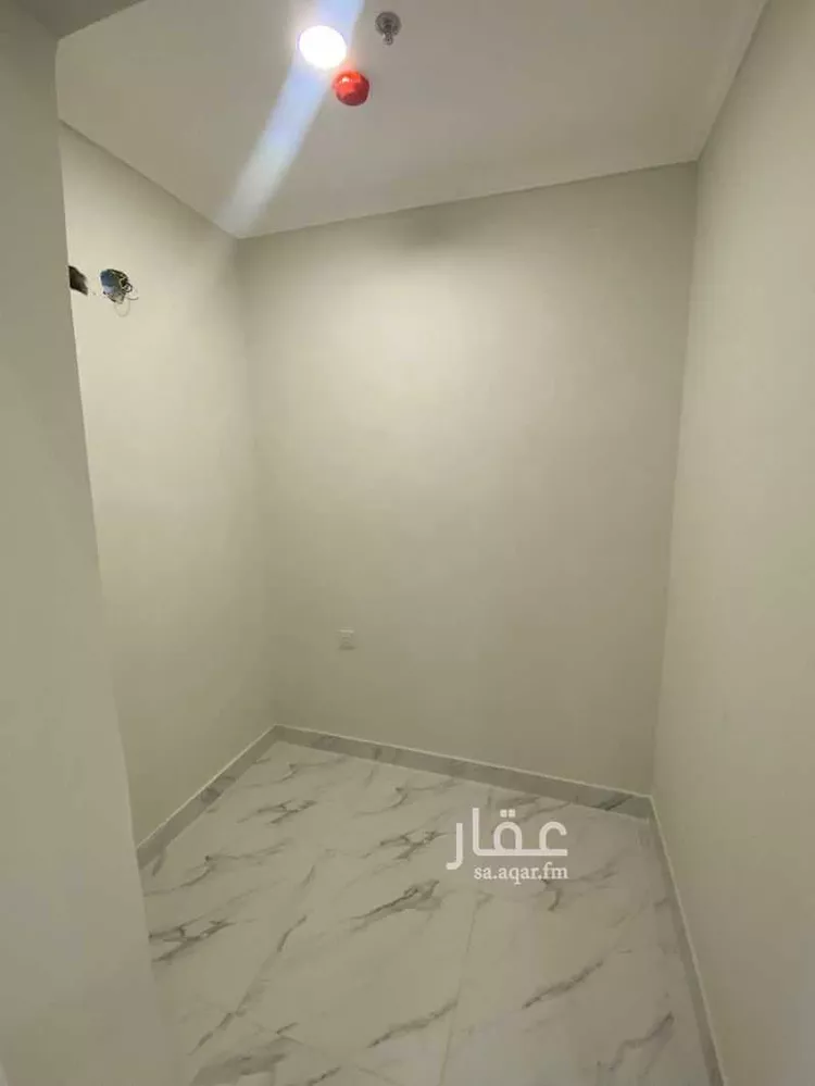 شقة للإيجار في حي الحمراء, مدينة الخبر, المنطقة الشرقية 6