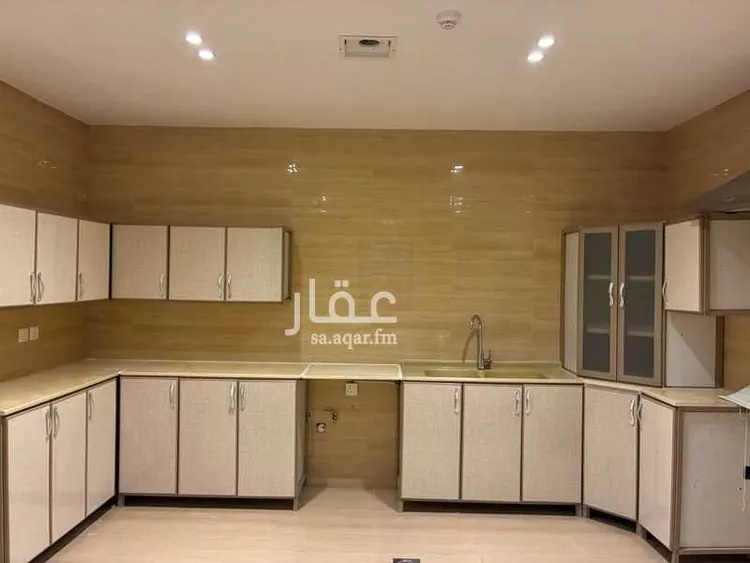 شقة للإيجار في شارع القرية العليا, حي الحمراء, مدينة الخبر, المنطقة الشرقية 7