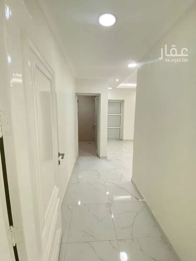 شقة للإيجار في شارع بيرين, حي الحمراء, مدينة الخبر, المنطقة الشرقية 14