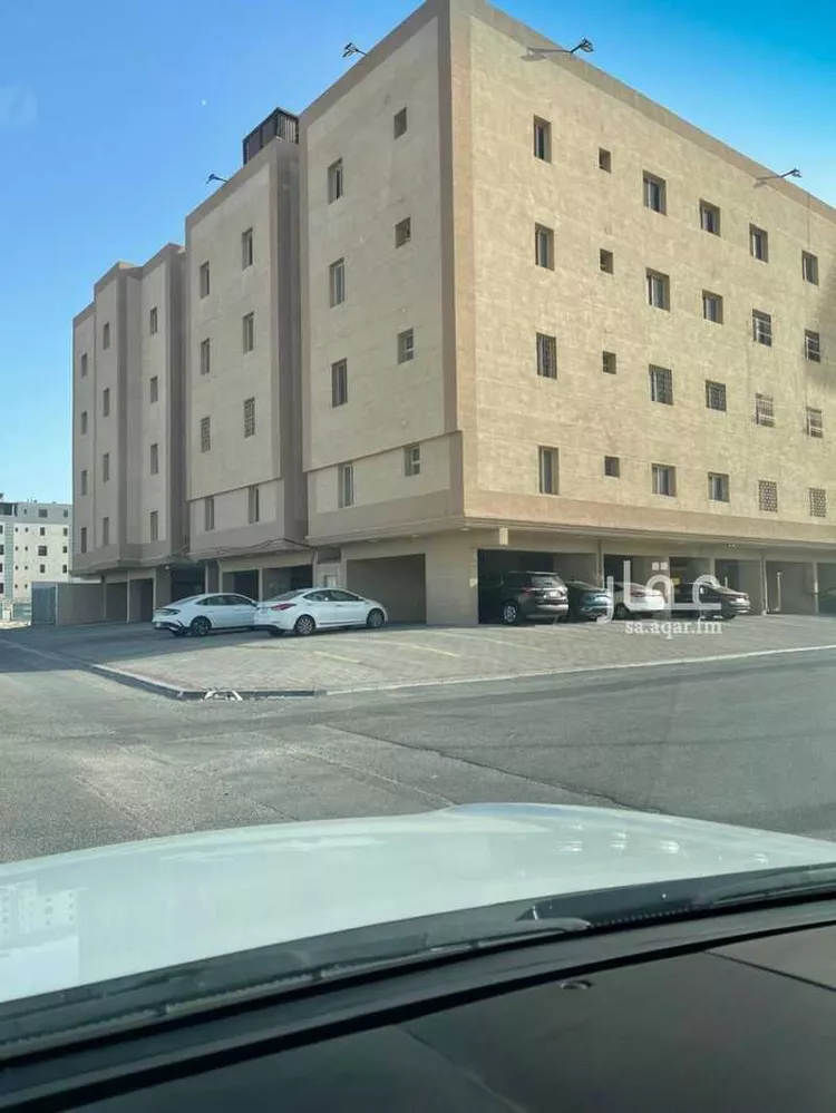 شقة للإيجار في شارع مدائن صالح, حي الحمراء, مدينة الخبر, المنطقة الشرقية 8