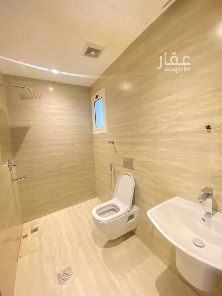 شقة للإيجار في شارع مدائن صالح, حي الحمراء, مدينة الخبر, المنطقة الشرقية صورة 2