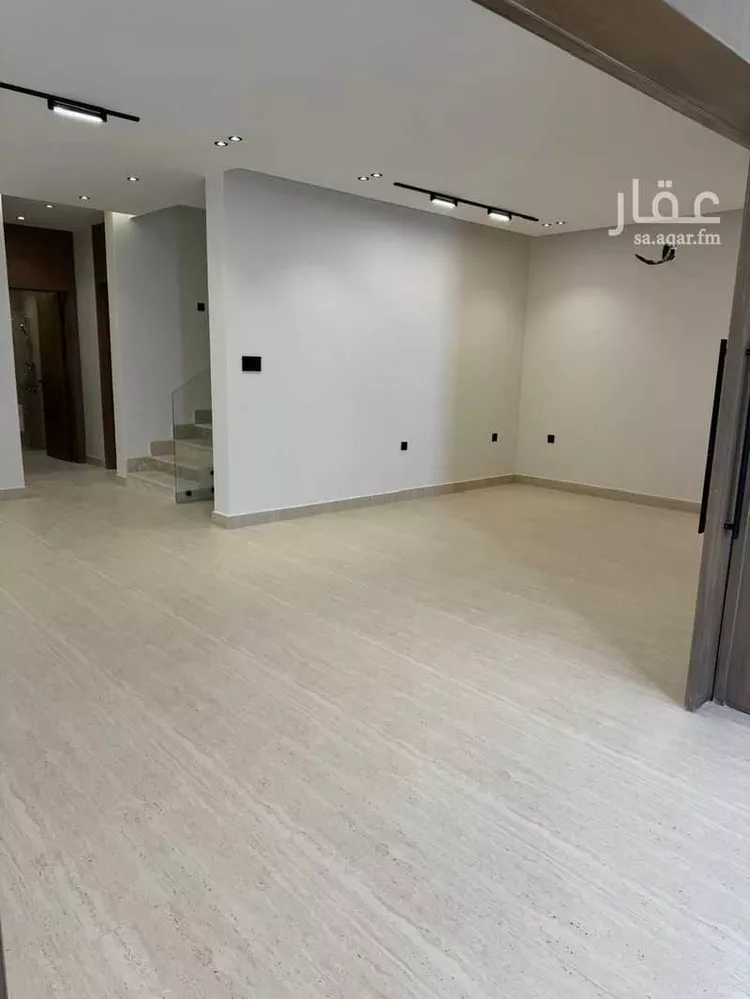 دور للبيع في شارع جبل اليمامة, حي الملز, مدينة الرياض, منطقة الرياض صورة 5