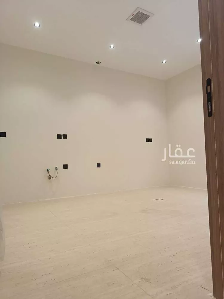 دور للبيع في شارع جبل اليمامة, حي الملز, مدينة الرياض, منطقة الرياض صورة 2