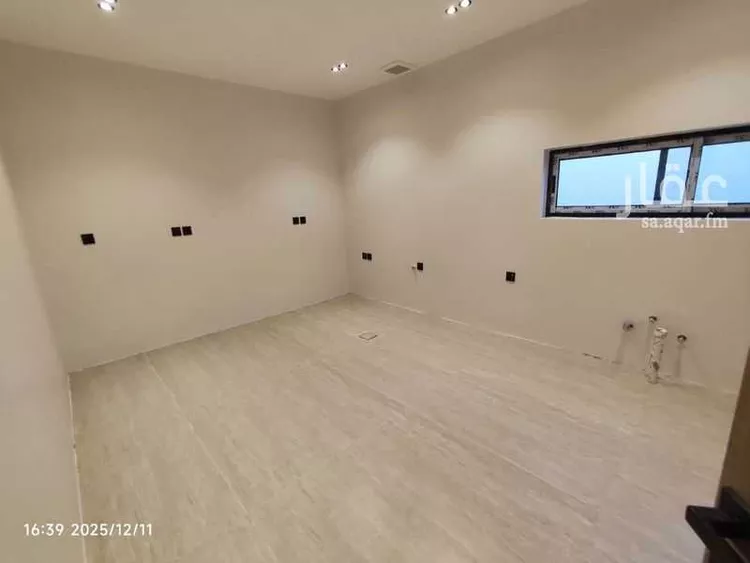 فيلا للبيع في شارع محمد ابن سعود, حي المروج, مدينة المذنب, منطقة القصيم صورة 3