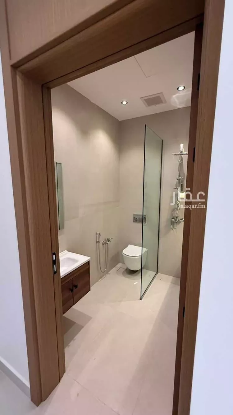 فيلا للبيع في شارع هبة الله السامري, حي بدر, مدينة الرياض, منطقة الرياض 15