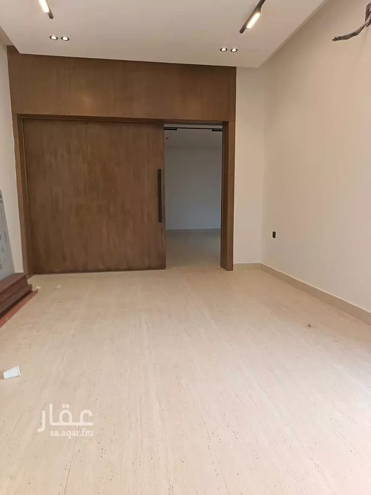 دور للبيع في شارع جبل اليمامة, حي الملز, مدينة الرياض, منطقة الرياض صورة 4
