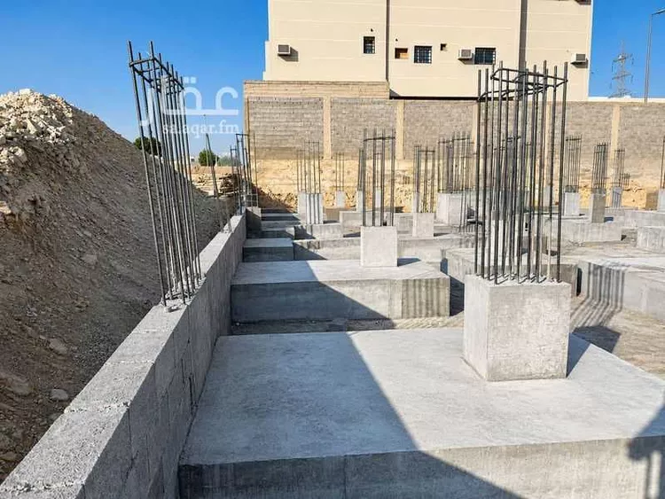 Land for Sale in Al Mithnab Nab'ah صورة 2