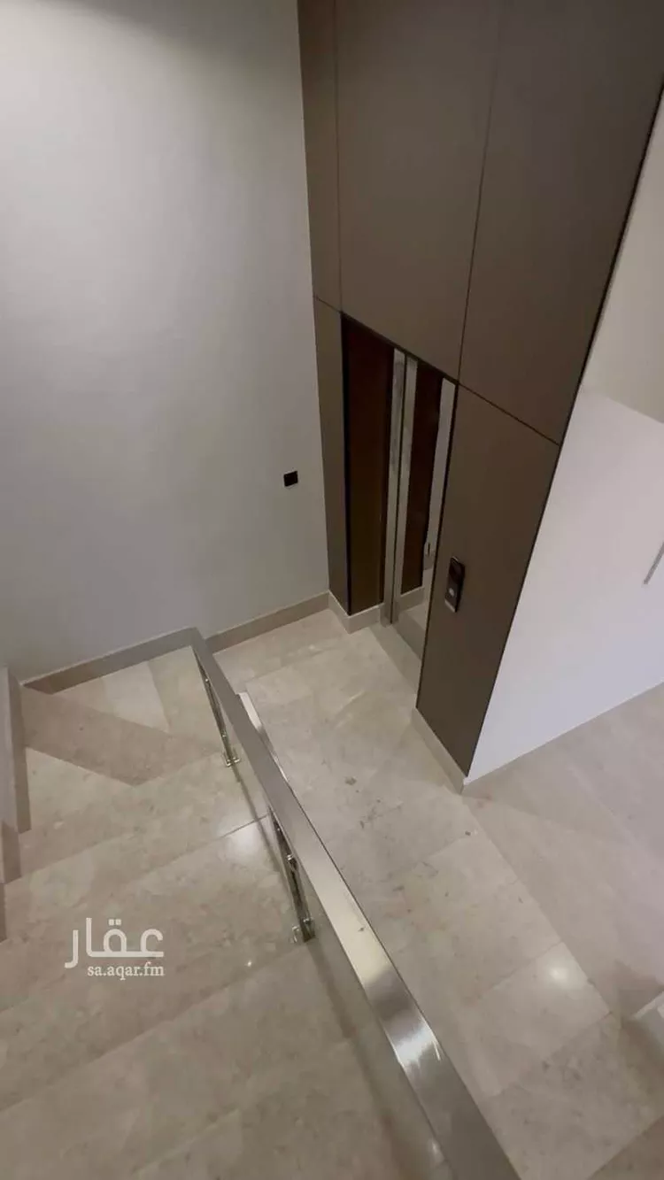 دور للبيع في شارع جبل اليمامة, حي الملز, مدينة الرياض, منطقة الرياض صورة 5