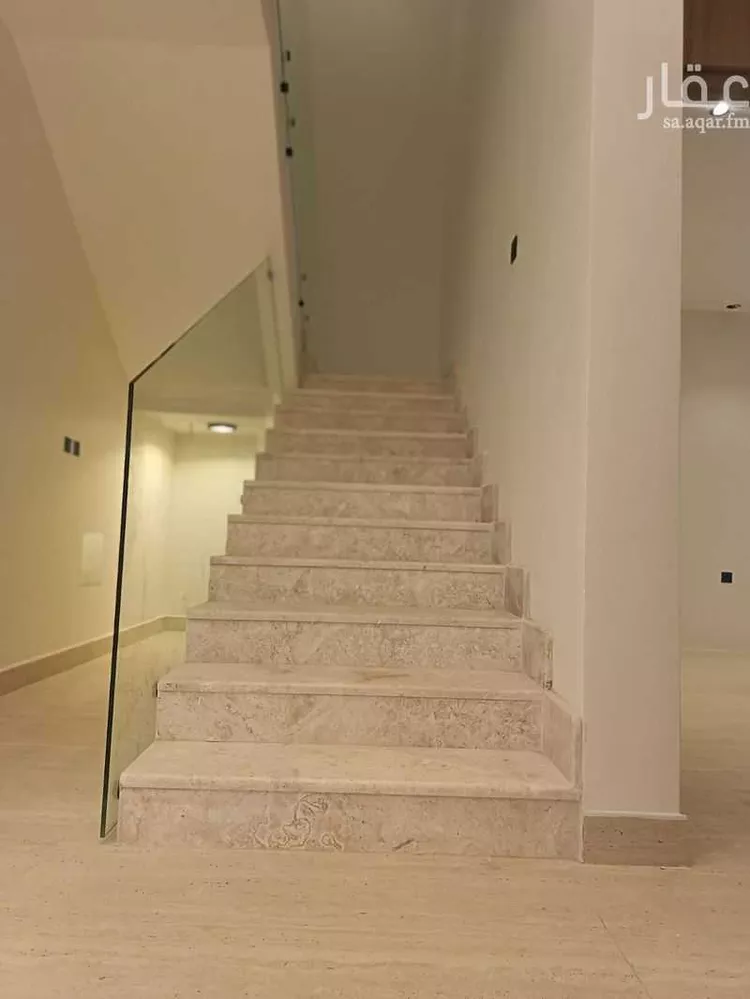 دور للبيع في شارع جبل اليمامة, حي الملز, مدينة الرياض, منطقة الرياض