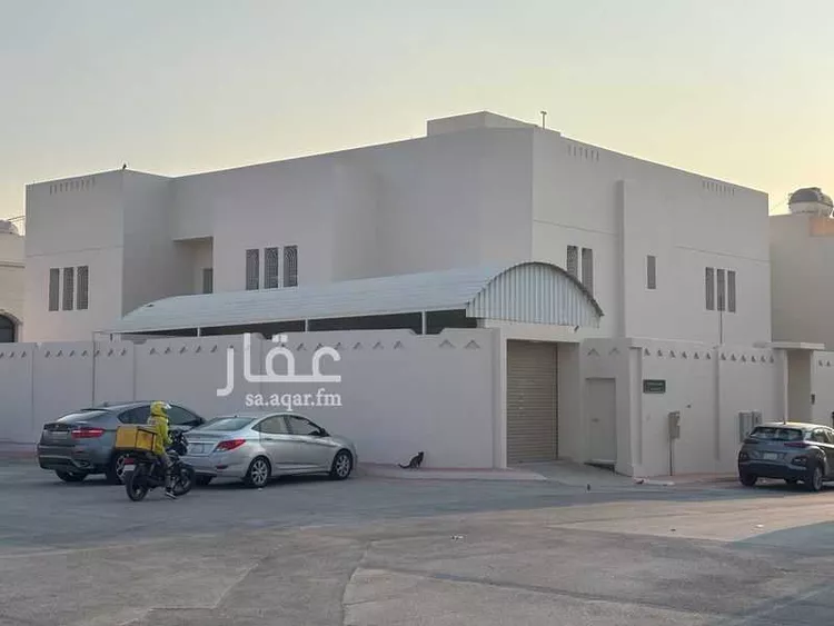 فيلا للإيجار في شارع منيفة, حي الورود, مدينة الرياض, منطقة الرياض