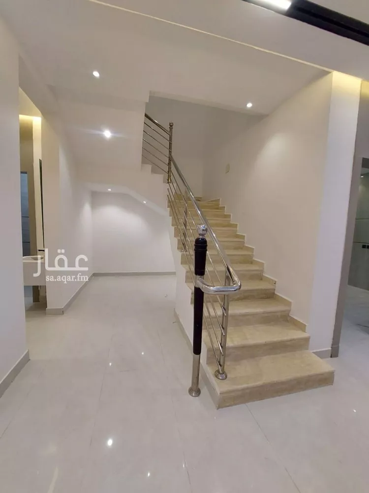 فيلا للبيع في شارع دنقلا, حي طيبة, مدينة الرياض, منطقة الرياض 14
