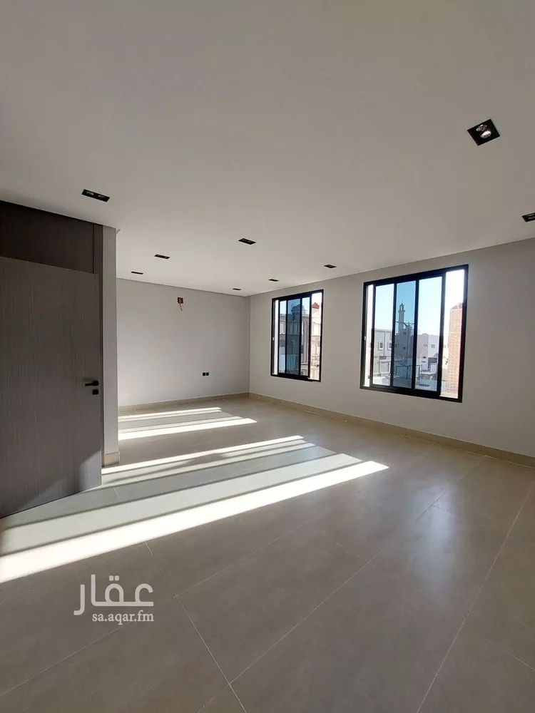 Villa for Sale in Riyadh Tuwaiq 8