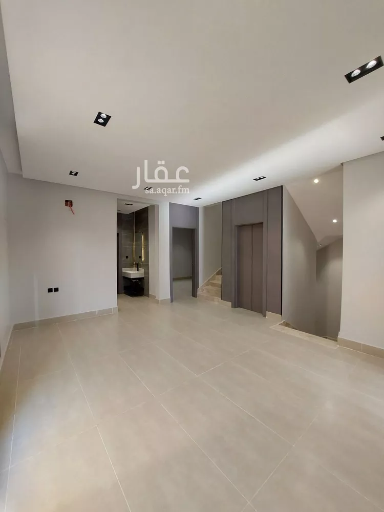 Villa for Sale in Riyadh Tuwaiq 11