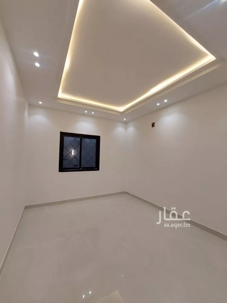 دور للبيع في شارع دنقلا, حي طيبة, مدينة الرياض, منطقة الرياض صورة 3