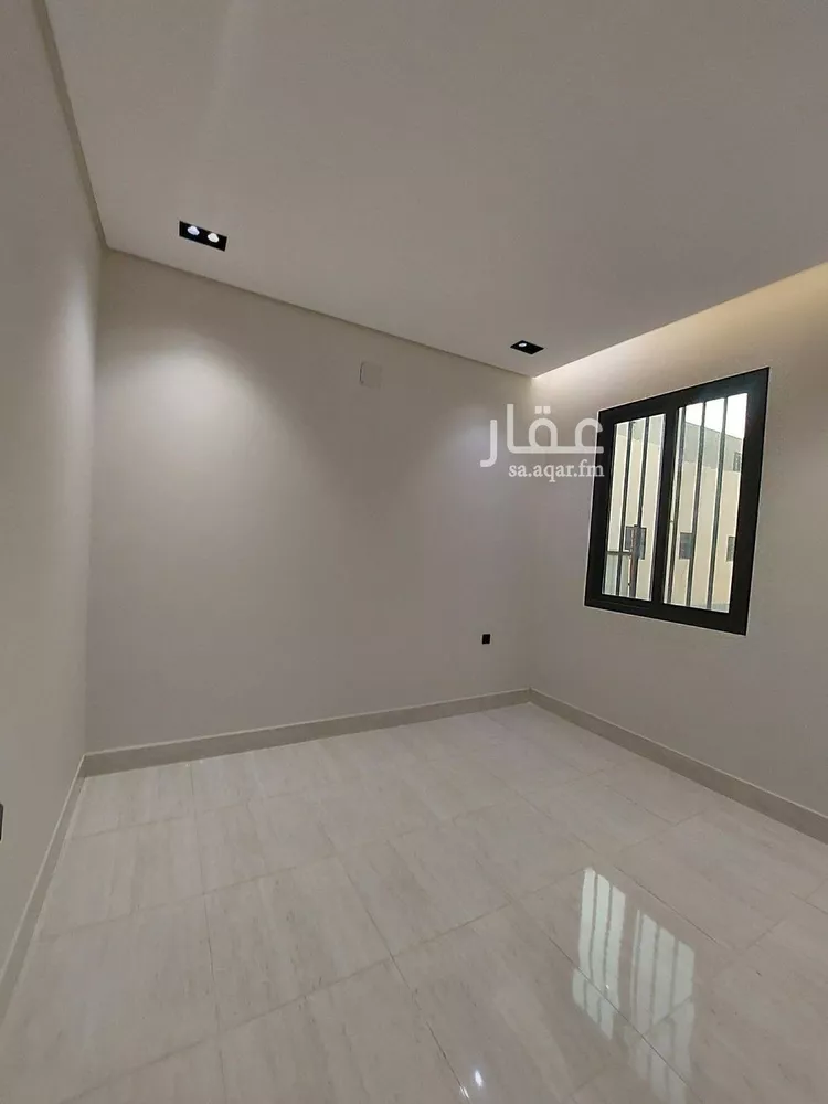فيلا للبيع في شارع بيضاء نثيل, حي العريجاء الغربي, مدينة الرياض, منطقة الرياض 15