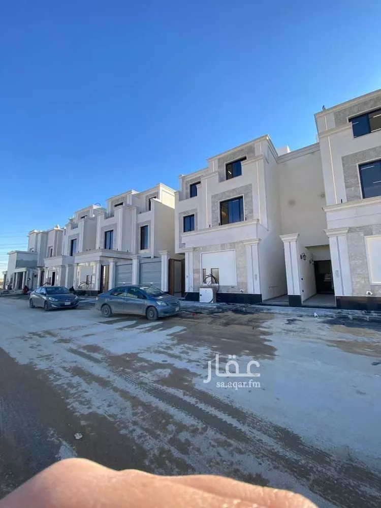 دور للبيع في شارع إبراهيم الهروي, حي المرجان, مدينة الرياض, منطقة الرياض صورة 2