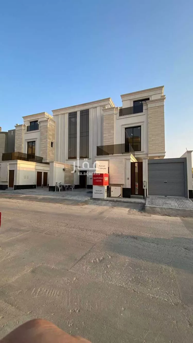 دور للبيع في شارع رقم 208, حي النرجس, مدينة الرياض, منطقة الرياض صورة 2