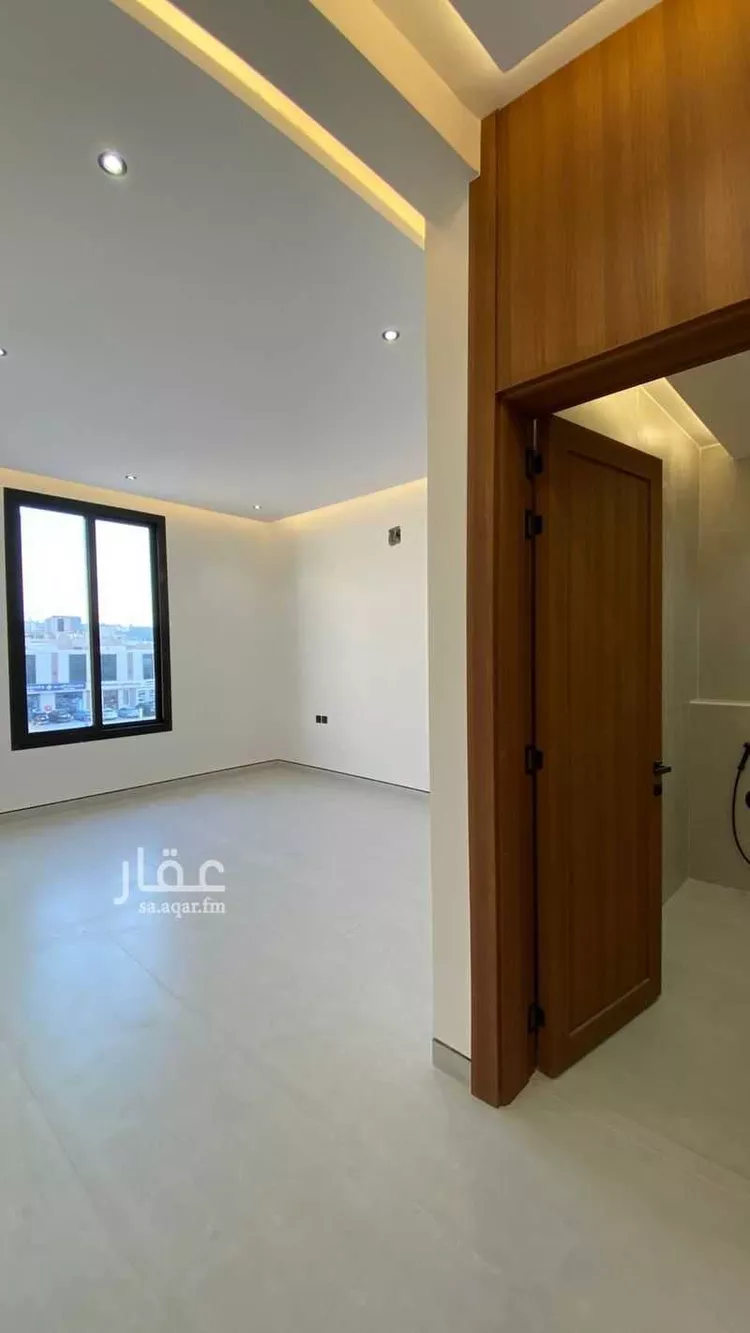 Floor for Sale in Riyadh Ash Sharq 7