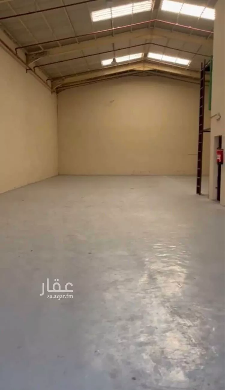 مستودع للإيجار في شارع الخرج, حي الدار البيضاء, مدينة الرياض, منطقة الرياض