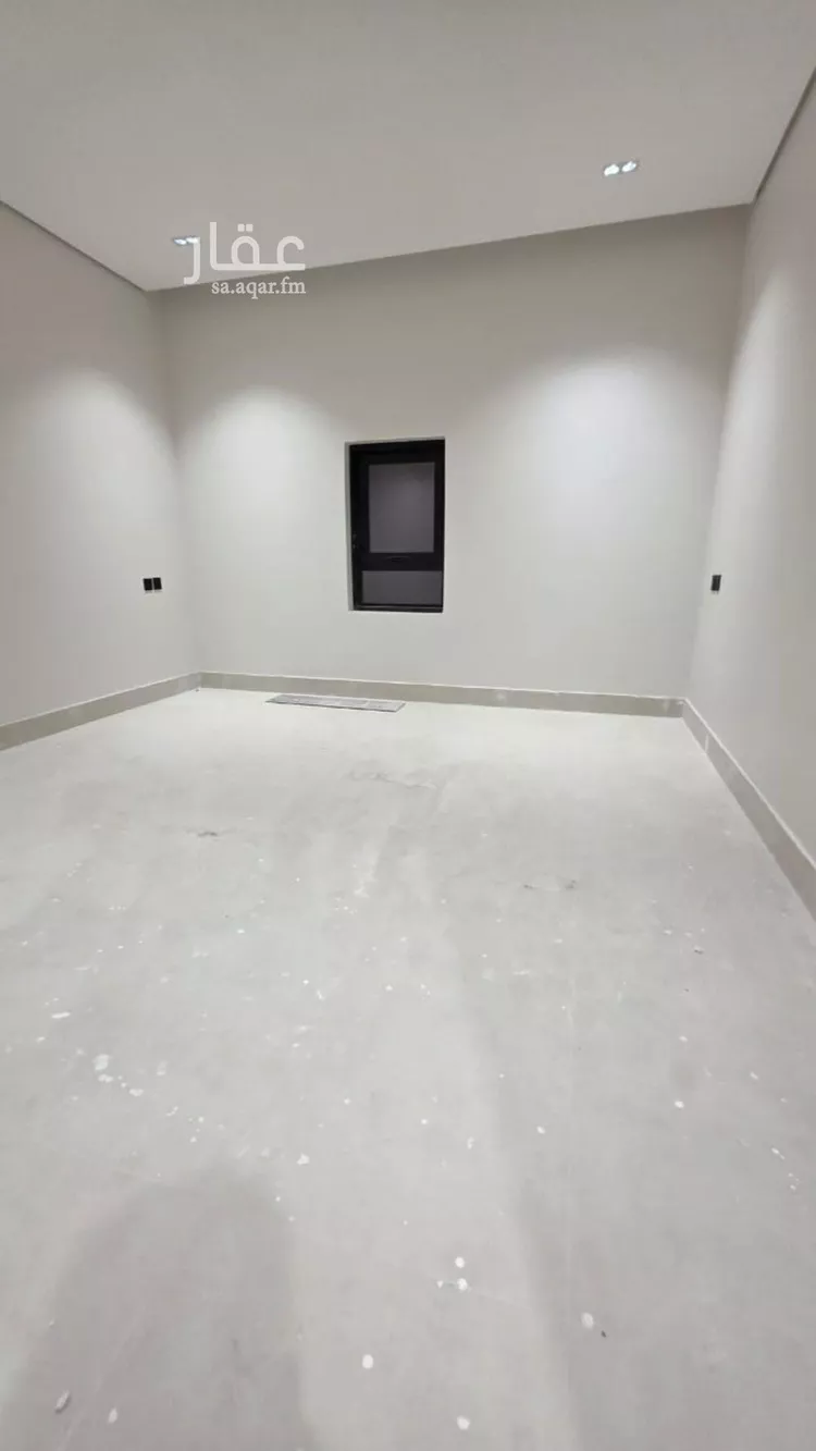 Floor for Sale in Riyadh Al Arid 8