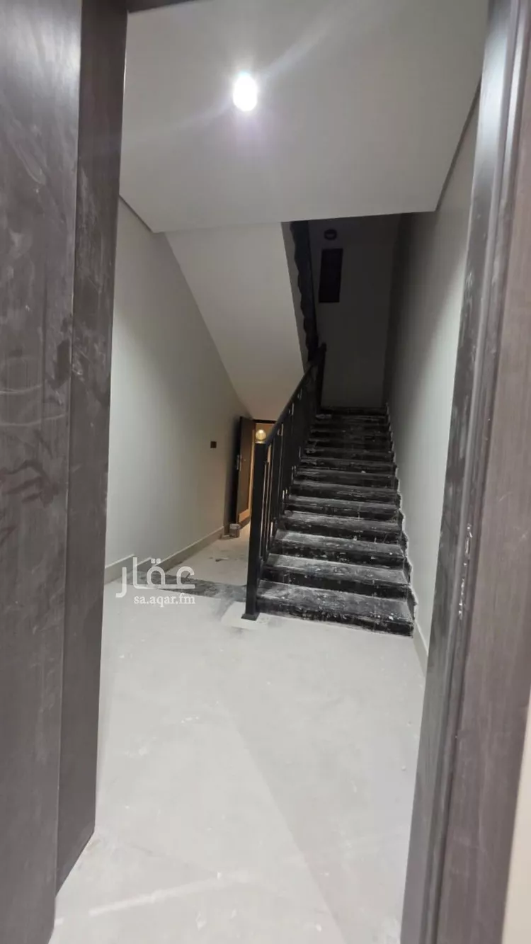 دور للبيع في شارع عبدالوهاب عرب, حي العارض, مدينة الرياض, منطقة الرياض صورة 4