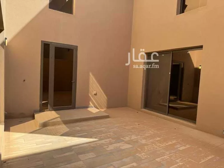 فيلا للبيع في حي الشرق ، الرياض ، منطقة الرياض صورة 3