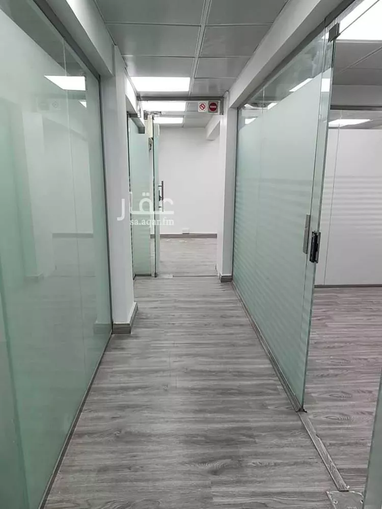 مكتب تجاري للإيجار في شارع عمر بن عبدالعزيز, حي الزهراء, مدينة الرياض, منطقة الرياض صورة 5