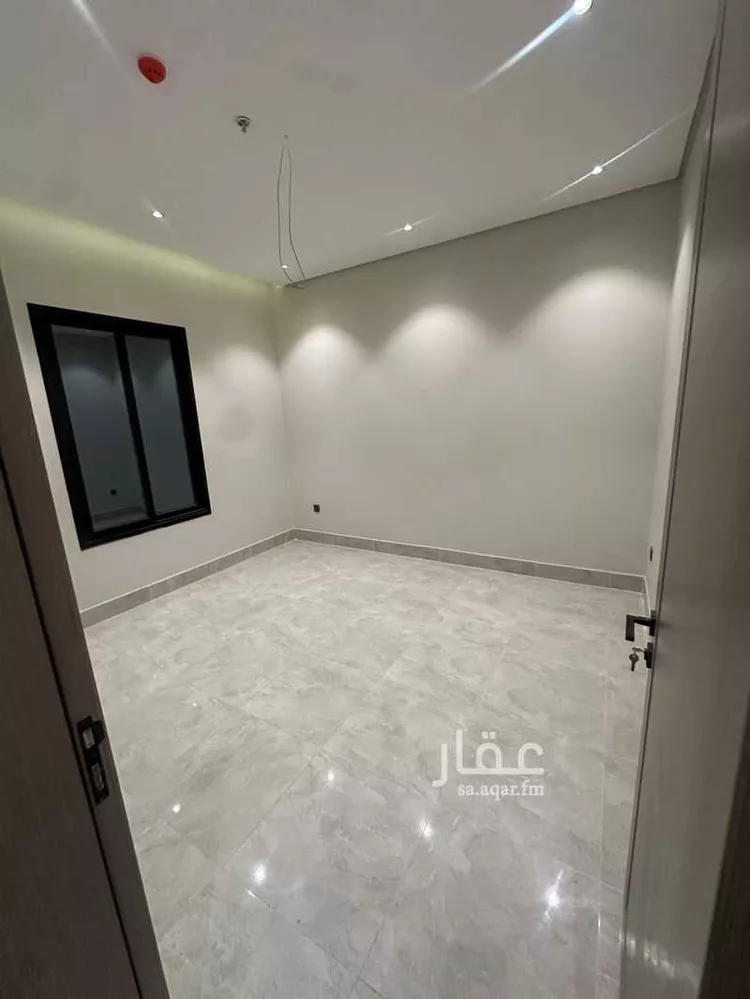 شقة للإيجار في شارع العطايف, حي الحمراء, مدينة الخبر, المنطقة الشرقية صورة 3