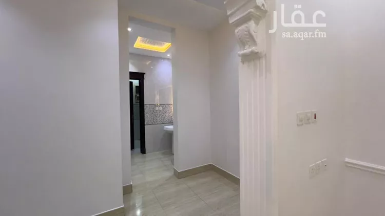Floor for Rent in Riyadh Ar Rimal 7