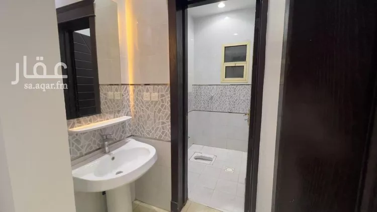 Floor for Rent in Riyadh Ar Rimal 9