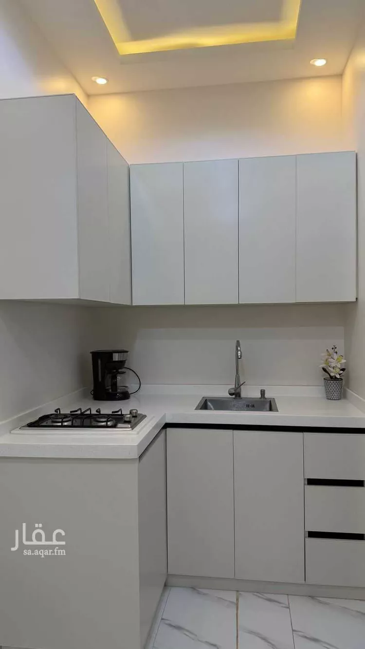 غرفة للإيجار في شارع احمد المروزي ، حي الروضة ، نجران ، منطقة نجران صورة 2