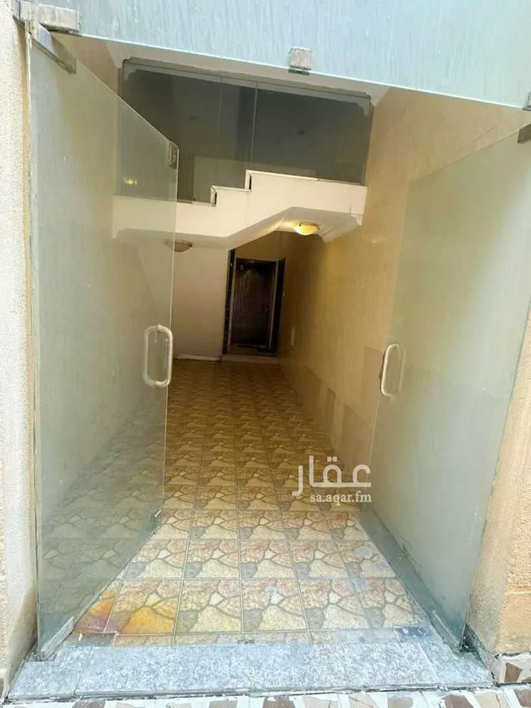 شقة للإيجار في شارع التكامل, حي البحيرة, مدينة الخبر, المنطقة الشرقية صورة 2