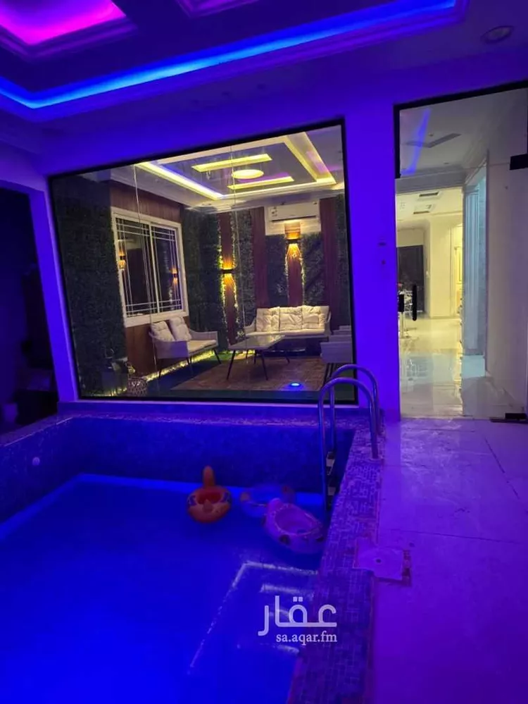 Floor for Sale in Riyadh Ar Rimal 11