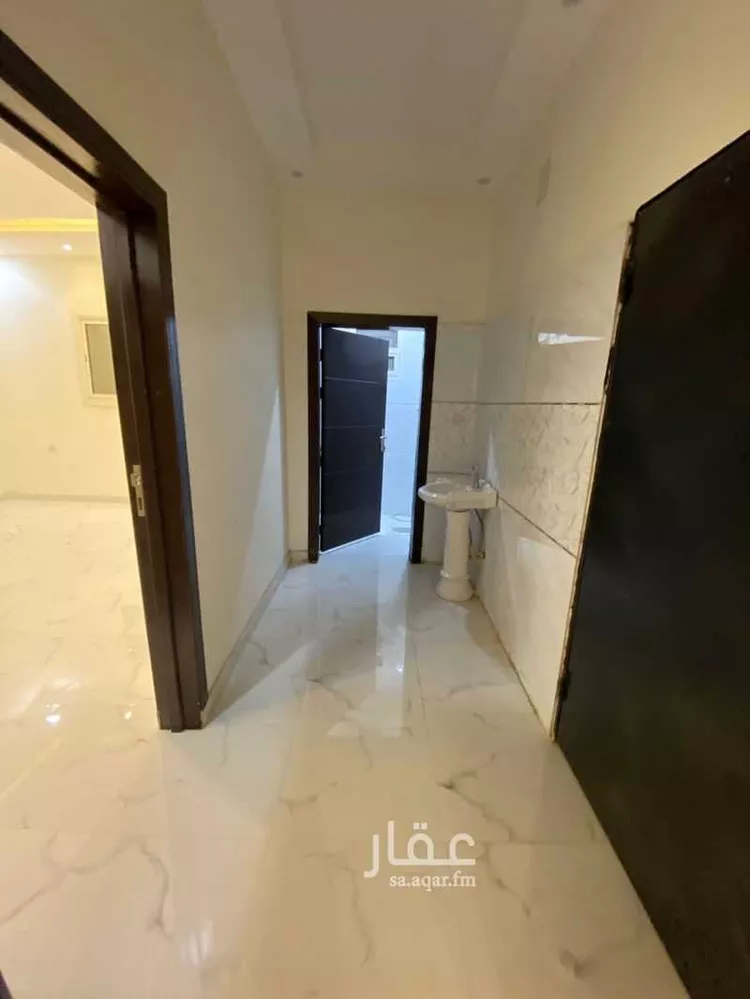 شقة للإيجار في شارع أبي العباس بن المعتز, حي الرمال, مدينة الرياض, منطقة الرياض
